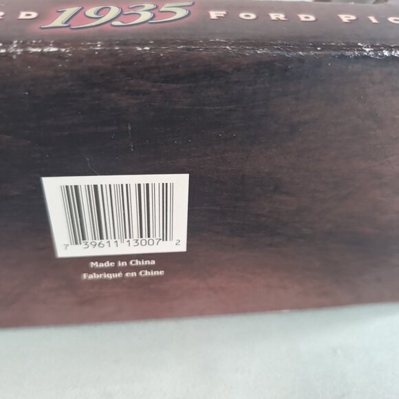 Ford Motor Company 1935 1934 Pickup Liberty Classics Canadian Tire Series 2 No 3 - Picture 16 of 16